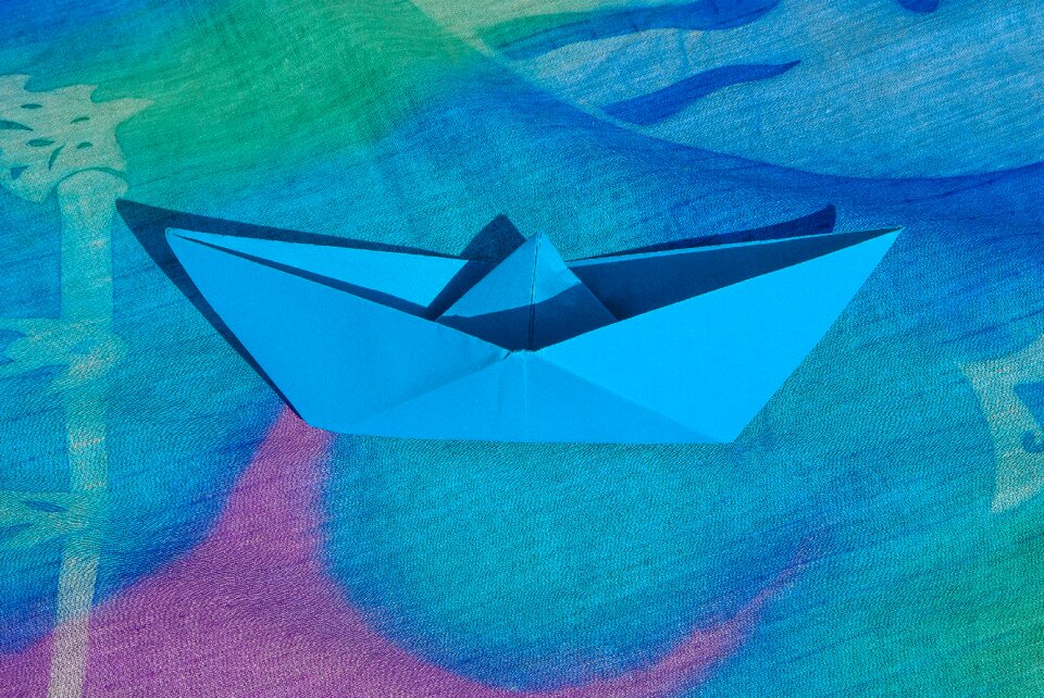 Origami boat boat paper