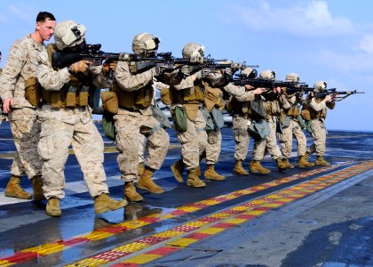 Flickr - Official U.S. Navy Imagery - Marines conduct training exercise aboard USS Kearsarge. (1)