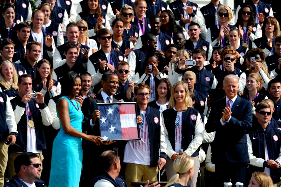 Flickr - Official U.S. Navy Imagery - President stands with Paralympians.