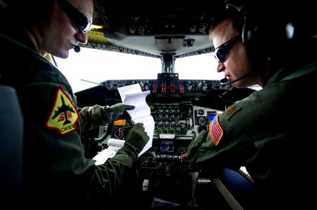 Flickr - Official U.S. Navy Imagery - Piolets conduct a pre-flight checklist.
