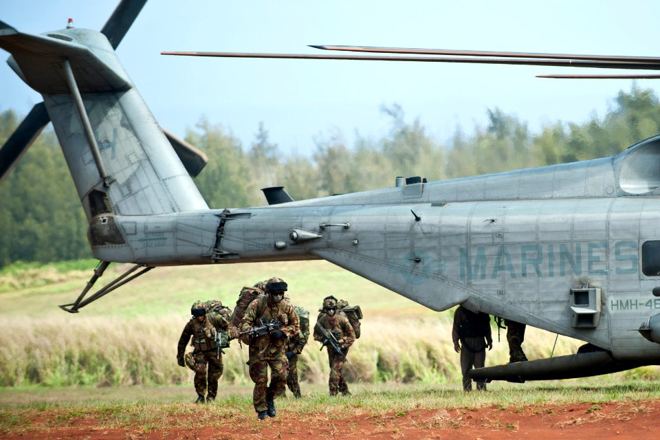 Flickr - Official U.S. Navy Imagery - RIMPAC 2012 is the 23rd exercise in the series that began in 1971.
