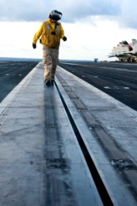 Flickr - Official U.S. Navy Imagery - Sailor checks the flight deck.