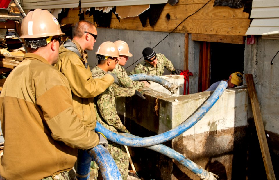 Flickr - Official U.S. Navy Imagery - Sailors assist with Hurricane Sandy clean-up. (23)