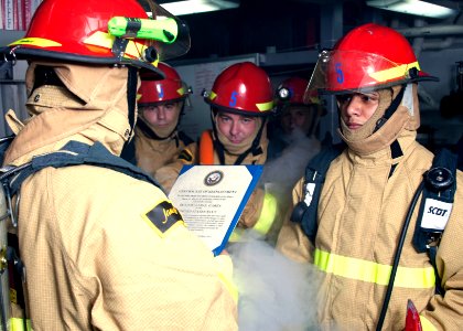 Flickr - Official U.S. Navy Imagery - Sailors conduct a damage control drill.