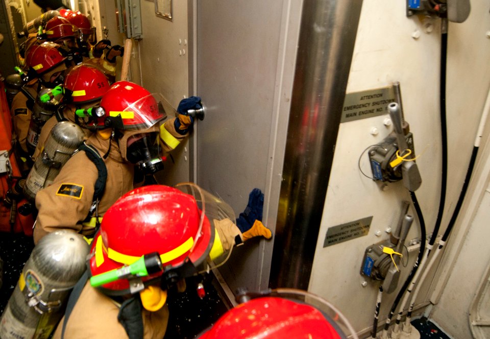 Flickr - Official U.S. Navy Imagery - Sailors aboard USS New Orleans conduct a fire drill. (1)