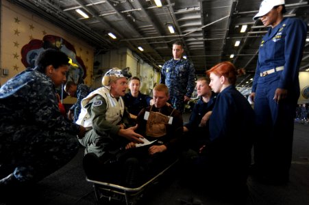 Flickr - Official U.S. Navy Imagery - Sailors aboard USS Dwight D. Eisenhower (CVN 69) participate in a mass causality drill. (1)