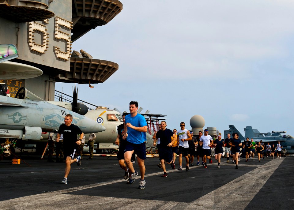 Flickr - Official U.S. Navy Imagery - Sailors and Marines participate in a fun run.
