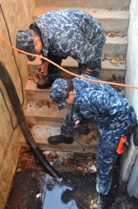 Flickr - Official U.S. Navy Imagery - Sailors assist with Hurricane Sandy clean-up. (11)