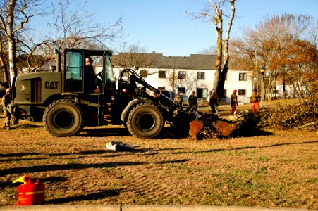 Flickr - Official U.S. Navy Imagery - Sailors assist with Hurricane Sandy clean-up. (20)