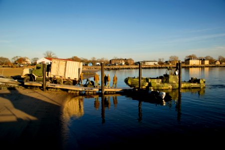 Flickr - Official U.S. Navy Imagery - Sailors assist with Hurricane Sandy clean-up. (14)