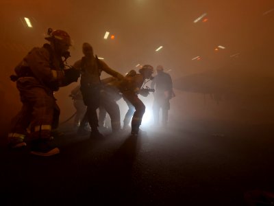 Flickr - Official U.S. Navy Imagery - Sailors conduct a general quarters drill. (4)