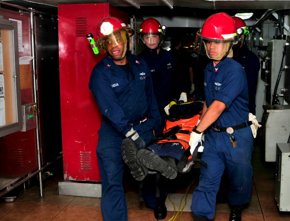 Flickr - Official U.S. Navy Imagery - Sailors practice stretcher bearing techniques.