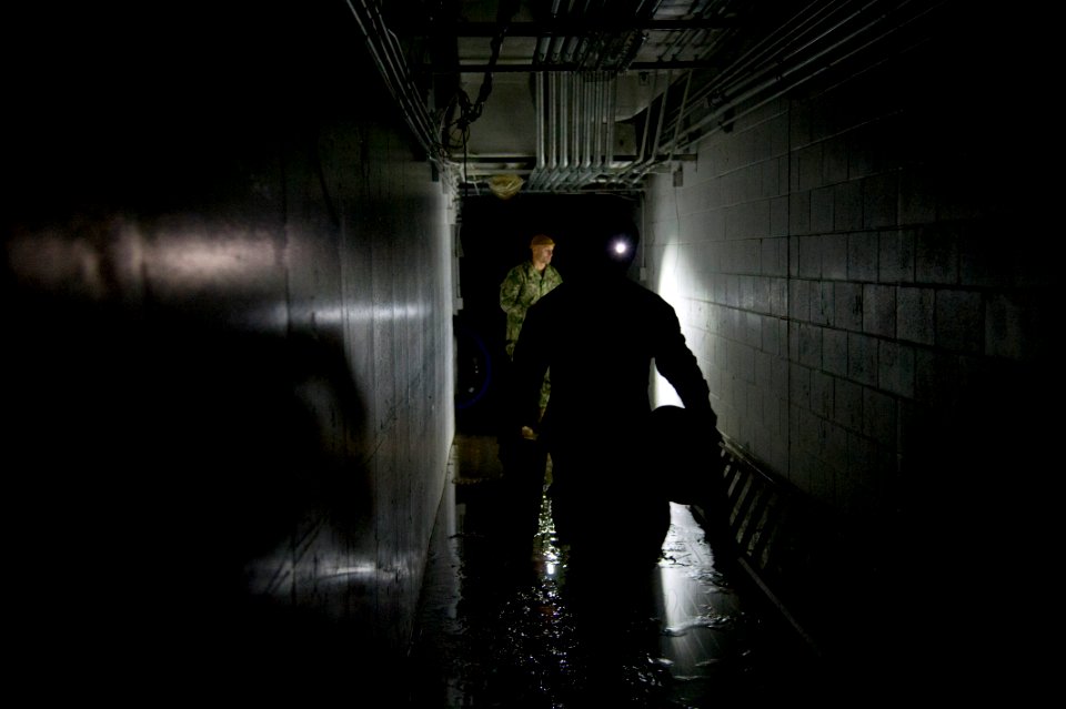 Flickr - Official U.S. Navy Imagery - Sailors prepare to dewater the lower levels of the World Trade Center. (5)