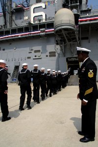 Flickr - Official U.S. Navy Imagery - Sailors run to man the ship.