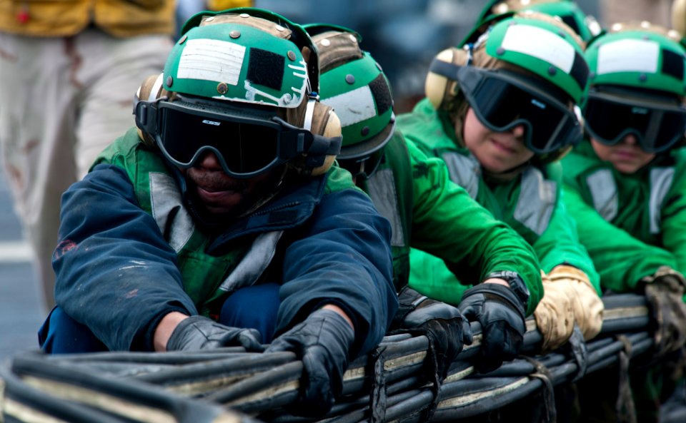 Flickr - Official U.S. Navy Imagery - Sailors set up the barricade.