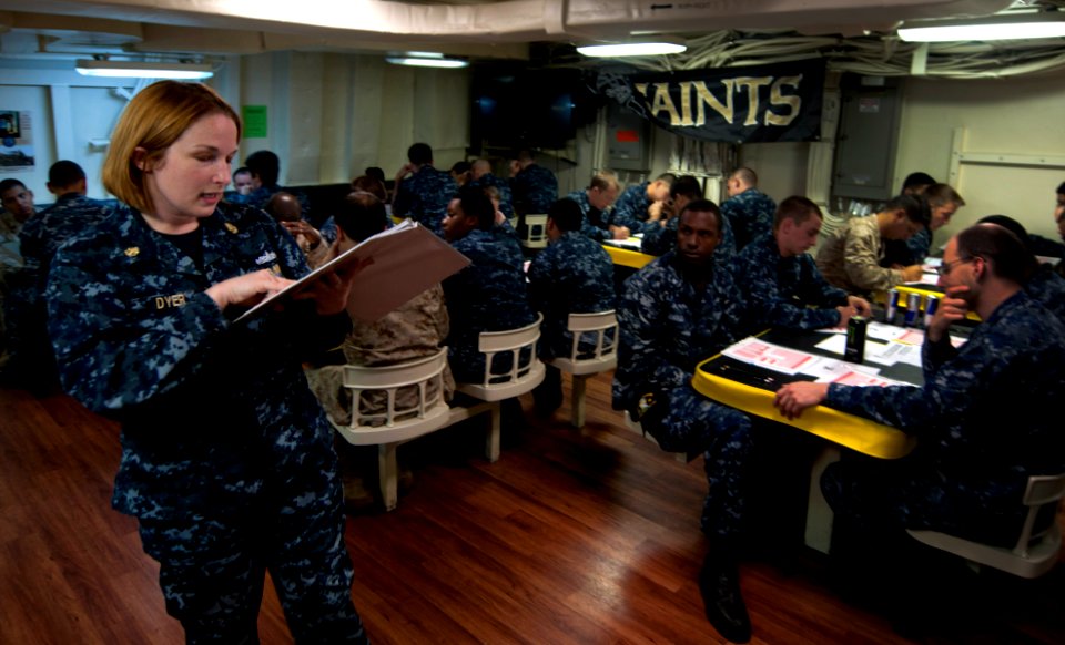 Flickr - Official U.S. Navy Imagery - Sailors take the E-5 advancement exam. (1)