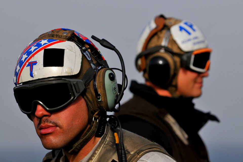 Flickr - Official U.S. Navy Imagery - Sailors work on the flight deck. (2)