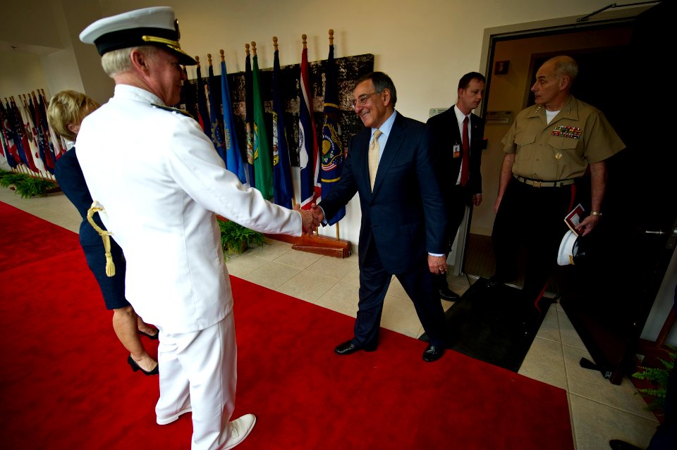 Flickr - Official U.S. Navy Imagery - SECDEF congratulates Adm. Robert F. Willard on his retirement.