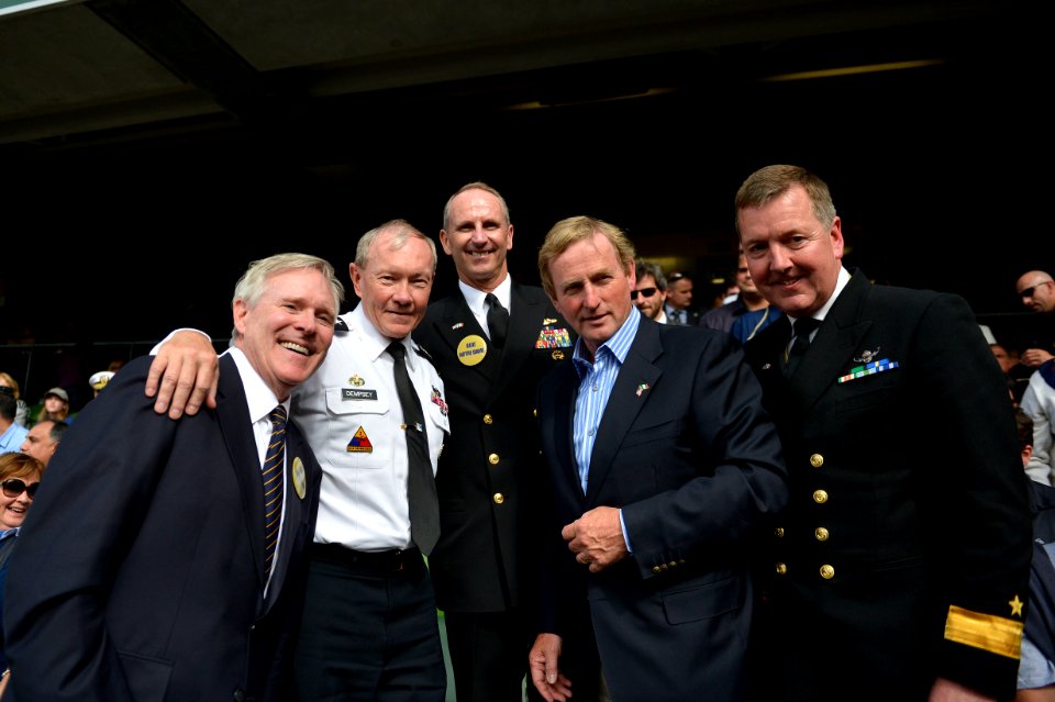 Flickr - Official U.S. Navy Imagery - The CNO and SECNAV pose for a picture.