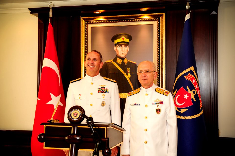 Flickr - Official U.S. Navy Imagery - The CNO poses for a photo with a Turkish Naval Forces Commander.