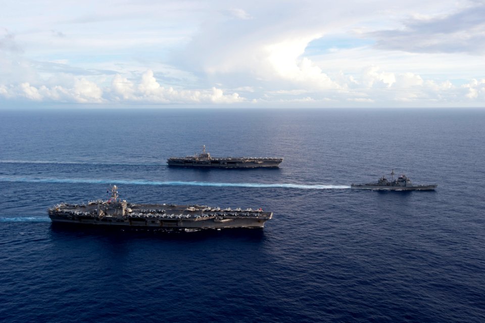 Flickr - Official U.S. Navy Imagery - Two Navy aircraft carriers together at sea. (1)