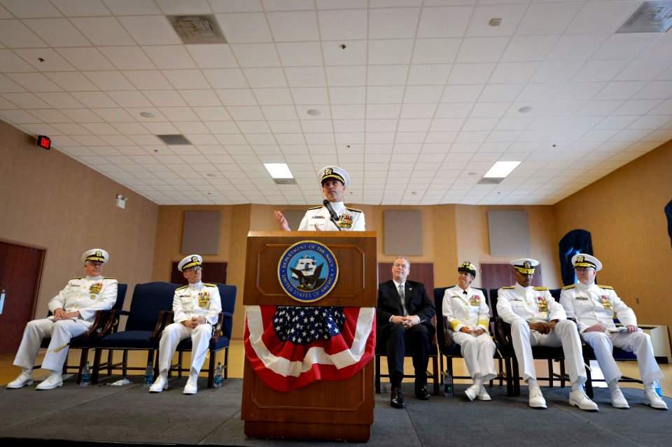 Flickr - Official U.S. Navy Imagery - The CNO speaks at a retirement ceremony.