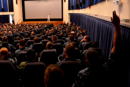 Flickr - Official U.S. Navy Imagery - The CNO speaks to Sailors.