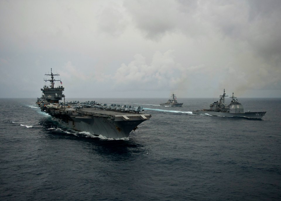 Flickr - Official U.S. Navy Imagery - U.S. Navy ships maneuver into formation while transiting the Atlantic Ocean.