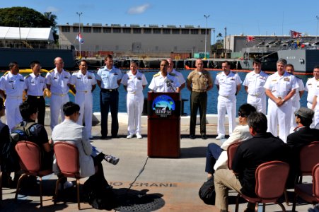 Flickr - Official U.S. Navy Imagery - The commander of U.S. Pacific Fleet, addresses the media at the opening press conference announcing the start of Rim of the Pacific exercise 2012.