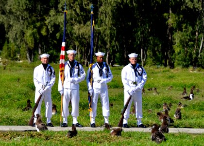 Flickr - Official U.S. Navy Imagery - The Navy Region Hawaii Honors and Ceremonies Detachment participates in a ceremony commemorating the 70th anniversary of the Battle of Midway.