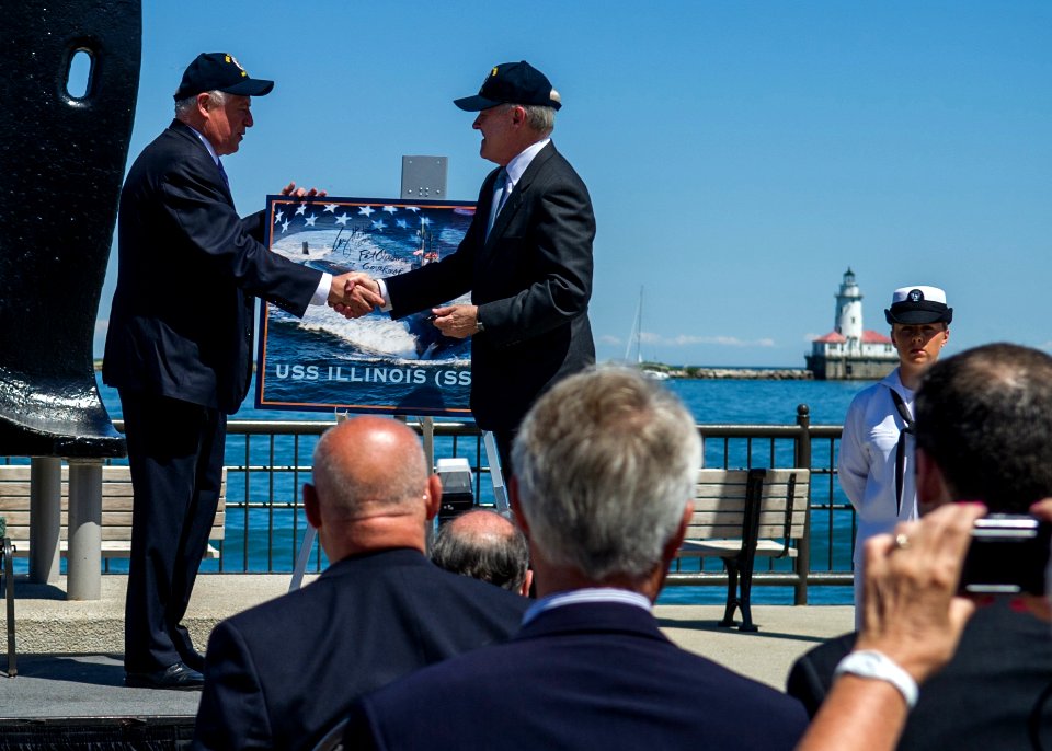 Flickr - Official U.S. Navy Imagery - The SECNAV and Illinois Gov. Pat Quinn shake hands during a ceremony celebrating the naming of the Virginia-class submarine, USS Illinois