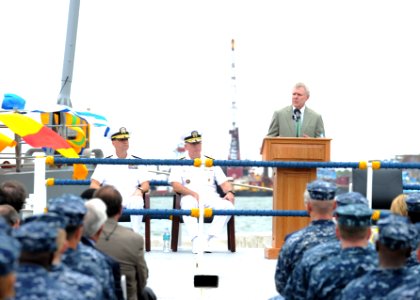 Flickr - Official U.S. Navy Imagery - The SECNAV announces the first amphibious ready group (ARG) ship scheduled to shift homeport to Naval Station Mayport, Fla., will arrive in the last quarter of calendar year 2013.
