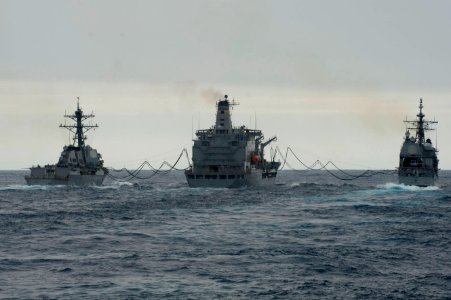 Flickr - Official U.S. Navy Imagery - U.S. ships conduct an underway replenishment.