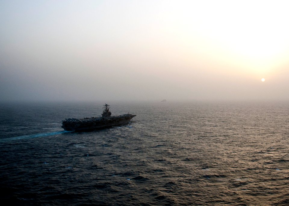 Flickr - Official U.S. Navy Imagery - USS Abraham Lincoln transits the Arabian Sea. (2)