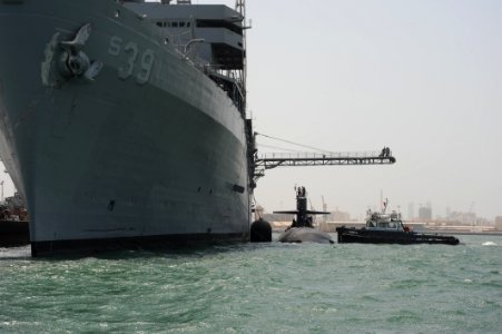 Flickr - Official U.S. Navy Imagery - USS Bremerton moors alongside USS Emory S. Land