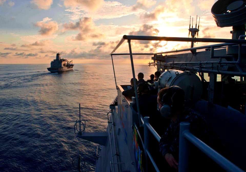 Flickr - Official U.S. Navy Imagery - USS Cape St. George is ready for a replenishment-at-sea.