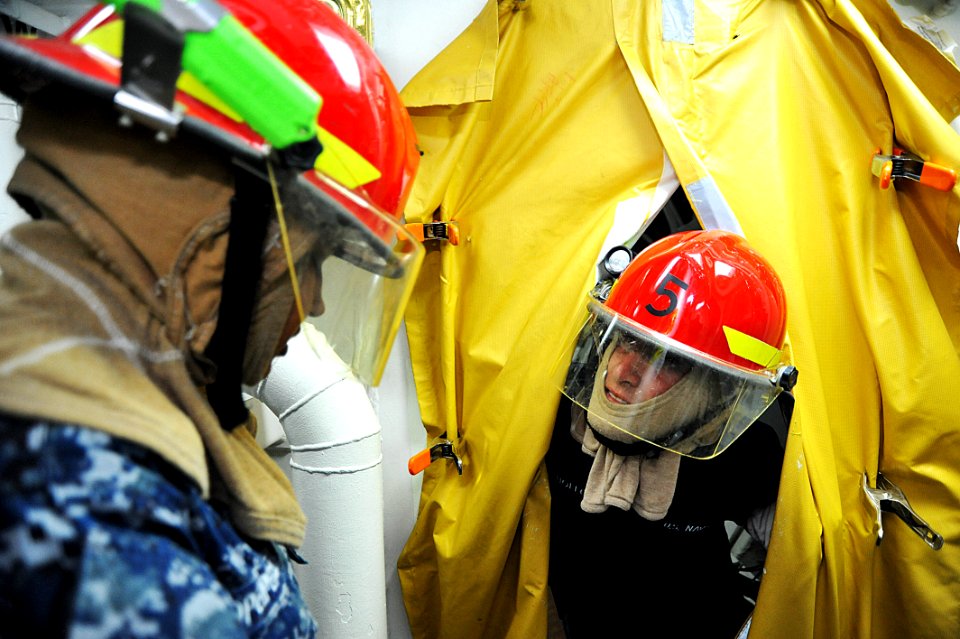 Flickr - Official U.S. Navy Imagery - USS McCampbell conducts general quarters drill.