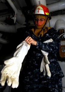 Flickr - Official U.S. Navy Imagery - USS Forrest Sherman Sailor dresses for training drill.