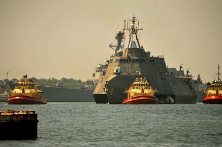 Flickr - Official U.S. Navy Imagery - USS Independence pulls out of Naval Station Mayport. (1) photo