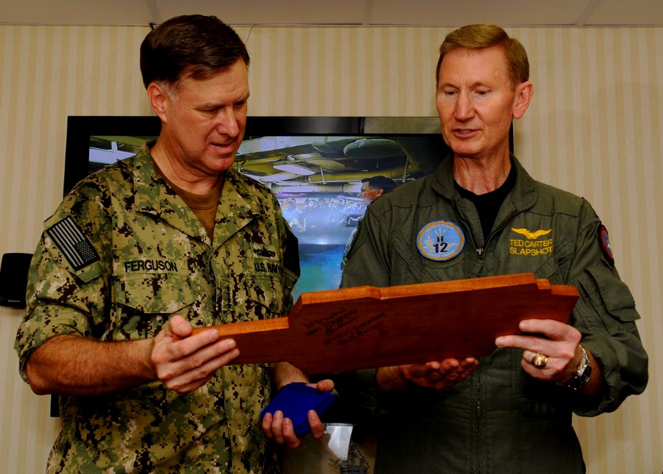 Flickr - Official U.S. Navy Imagery - VCNO receives a plaque.