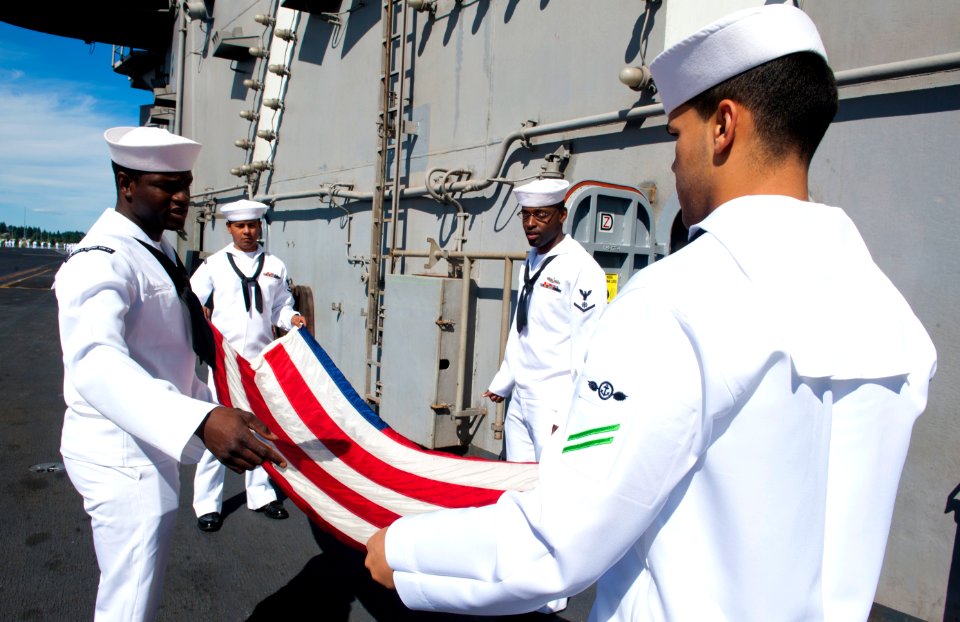 Flickr - Official U.S. Navy Imagery - USS John C. Stennis gets underway.
