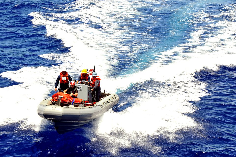 Flickr - Official U.S. Navy Imagery - USS McCampbell conducts a man overboard drill.
