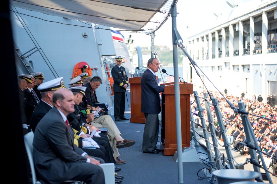 Flickr - Official U.S. Navy Imagery - USS Michael Murphy (DDG 112) is commissioned in New York. (14)