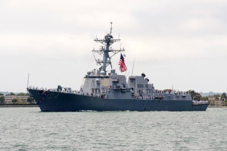 Flickr - Official U.S. Navy Imagery - USS Sterett returns to Naval Base San Diego after completing an eight-month deployment. (1)