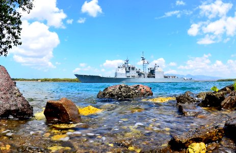 Flickr - Official U.S. Navy Imagery - USS Port Royal departs Joint Base Pearl Harbor-Hickam. (2)