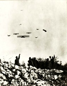 Fliegerkampf am 8.2.1916. (BildID 15594740)