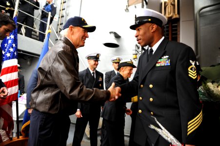 Flickr - Official U.S. Navy Imagery - Vice President Joe Biden shakes hands with Sailors as they depart.