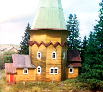 Flickr - …trialsanderrors - Sergei Prokudin-Gorskii, Wooden church of the Transfiguration of Our Lord, Pidma, Russian Empire, 1909