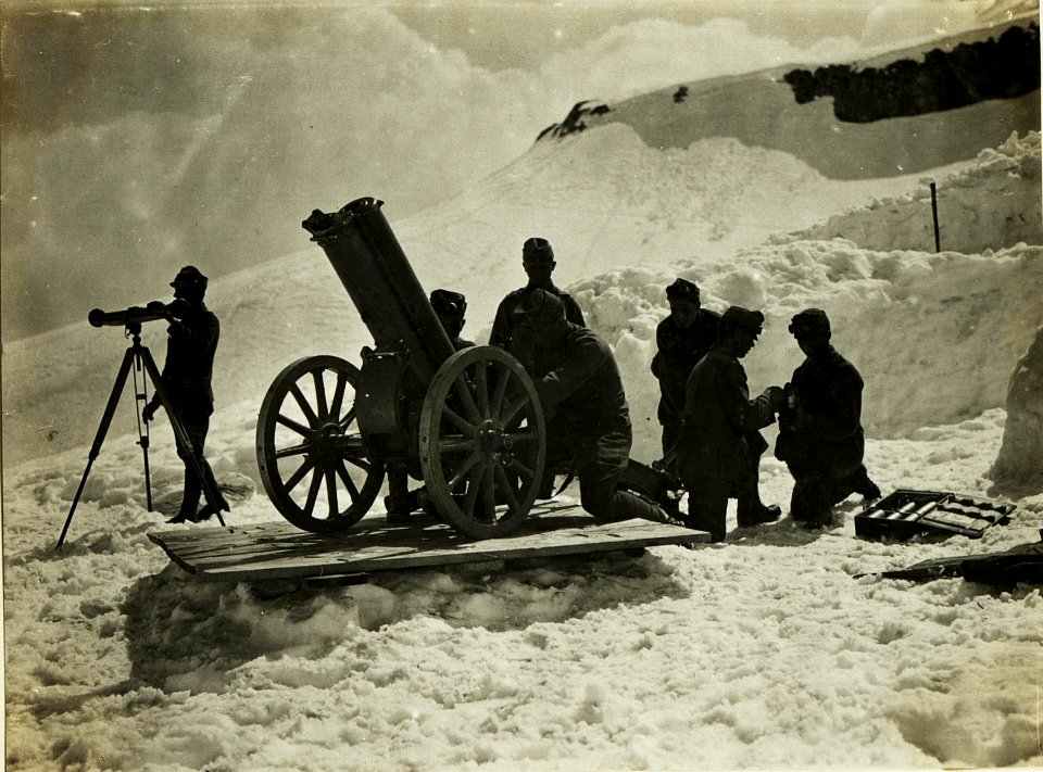 Fliegerabwehr G.K.B.2-3 M.15. auf der Rattendorfer-Alpe. (2-5.1917.) (BildID 15500680)