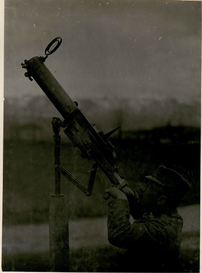 Fliegerabwehrstand mit Winkelarm (für M.G.M7-12.M.7.) (BildID 15515583)